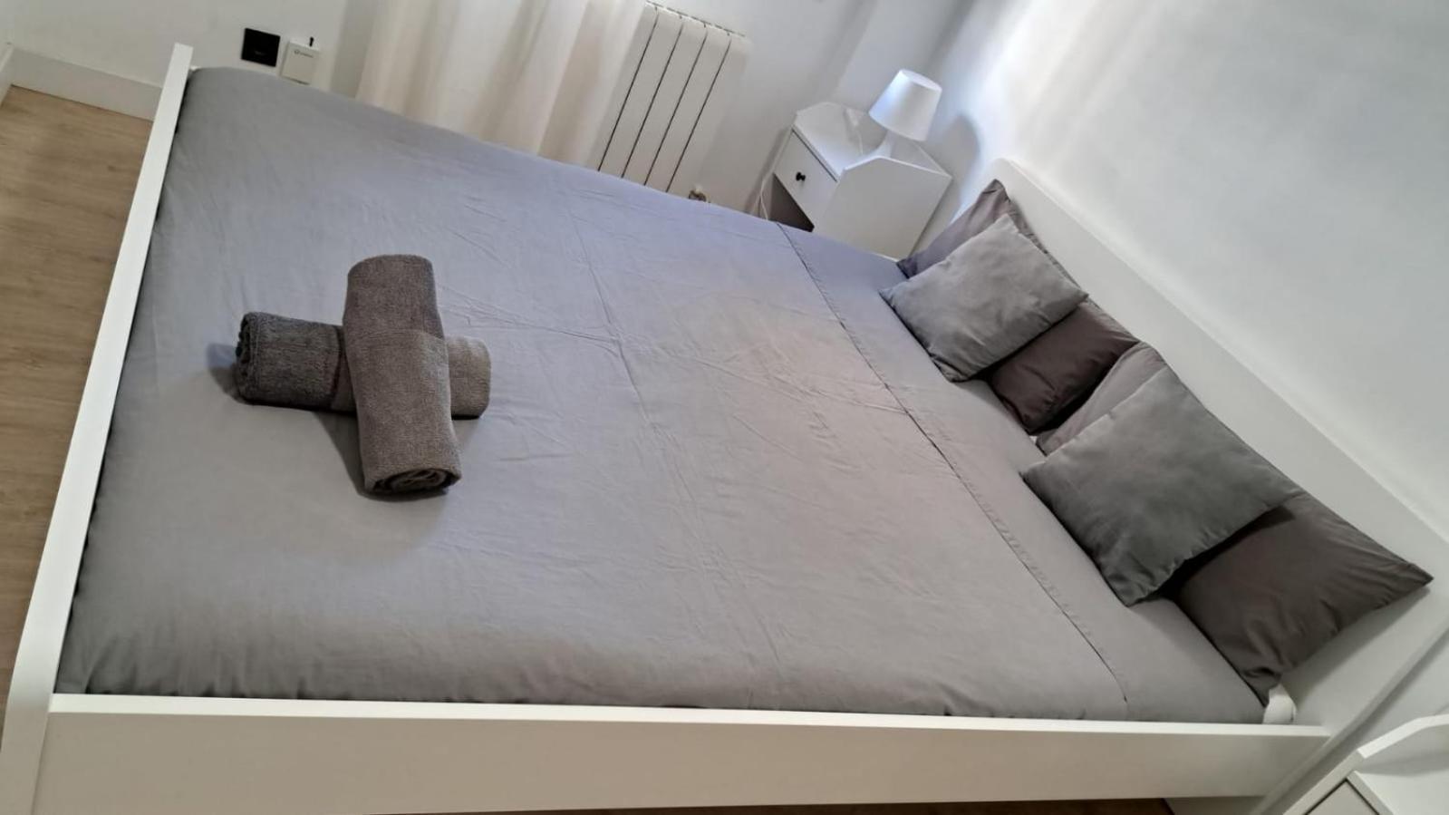 Apartamentos Garnacha 2 Totalmente Reformado サラゴサ エクステリア 写真